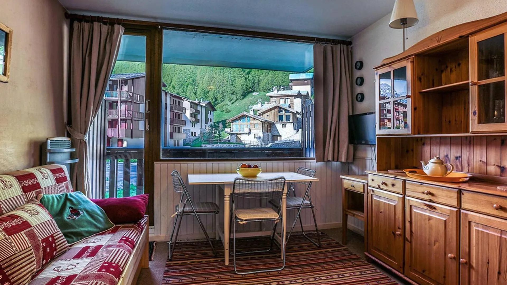 Studio Cosy Avec Balcon Au Coeur De Val D'Isere, Proche Pistes Et Commerces - Fr-1-519-7
